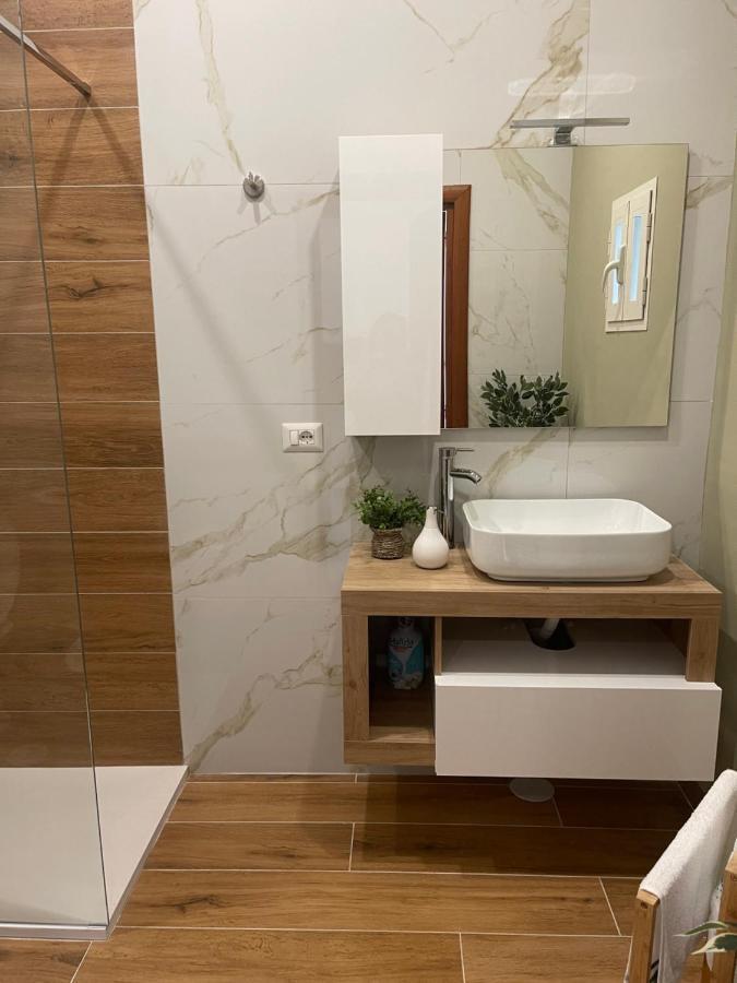 Apartament Miracles On 32Th Street Neapol Zewnętrze zdjęcie