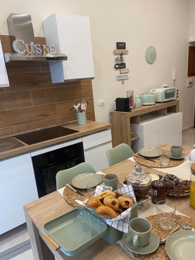 Apartament Miracles On 32Th Street Neapol Zewnętrze zdjęcie