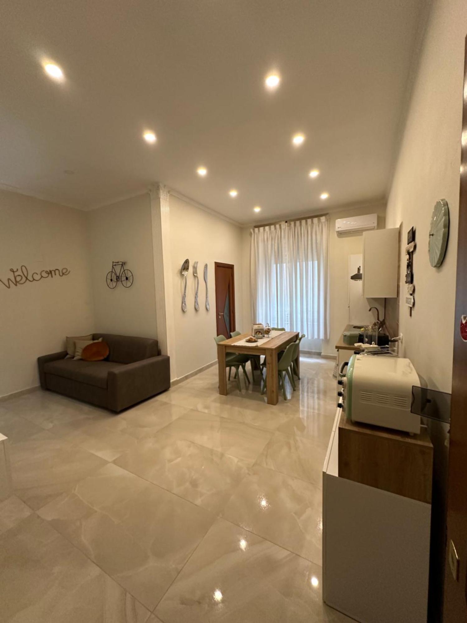 Apartament Miracles On 32Th Street Neapol Zewnętrze zdjęcie