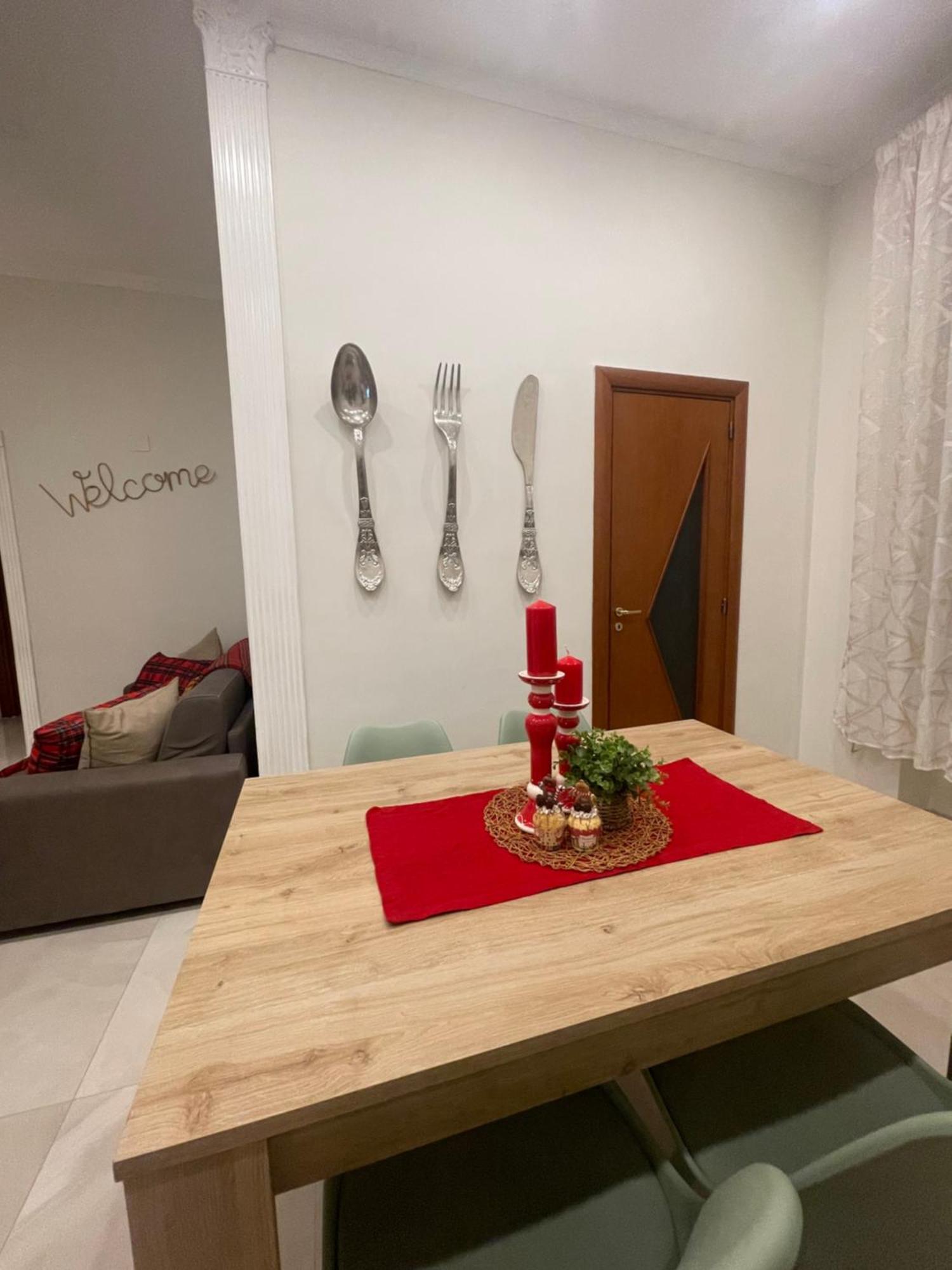 Apartament Miracles On 32Th Street Neapol Zewnętrze zdjęcie
